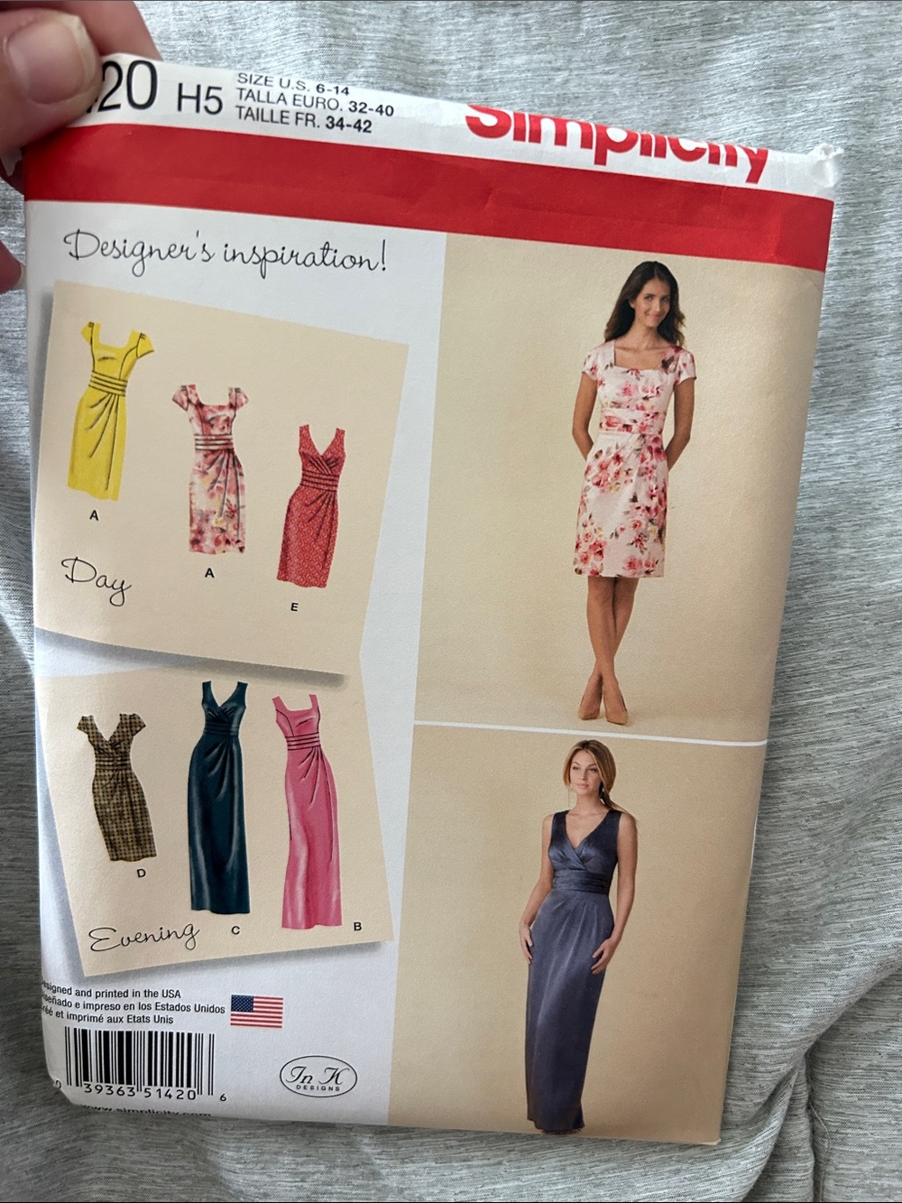 12 sewing patterns - Picture 11 of 13